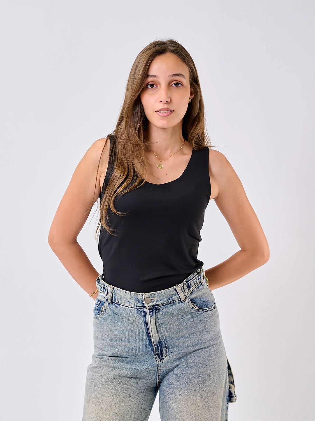 Basic Tank Top-Black